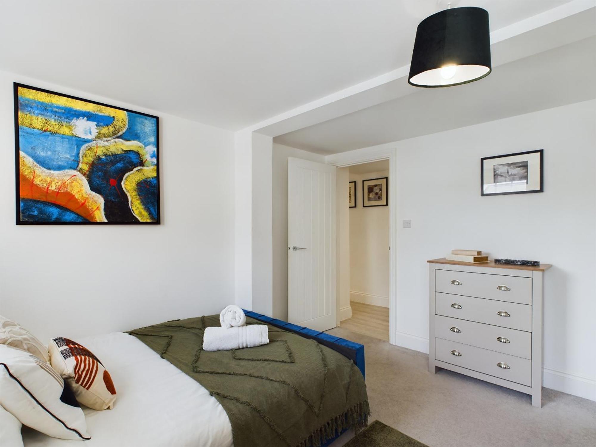 Peaceful Seafront Stylish 2 Bed, Sleeps 6 * Brighton